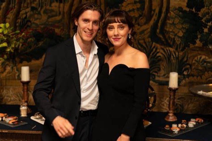 Unveiling Jack Farthing's Relationship Status